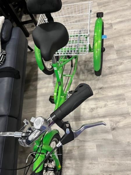 [Thumb - tricycle 3.jpg]